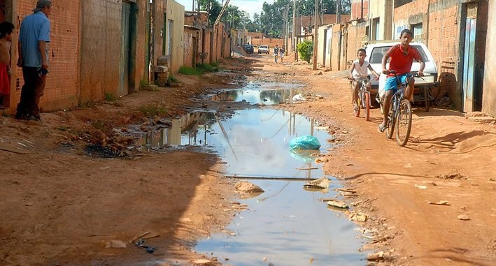 Você está visualizando atualmente Saneamento em compasso de espera